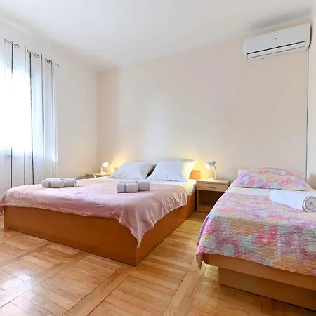 House Ana And In Seline Paklenica Riviera 26762 Apartment