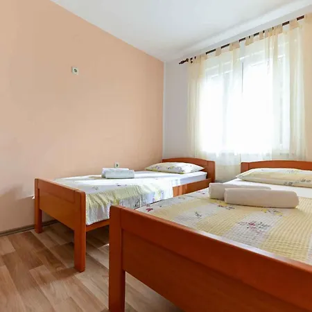House Ana And In Seline Paklenica Riviera 26762 Apartment *