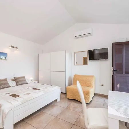 House Ana And In Seline Paklenica Riviera 26762 Apartment Starigrad Paklenica