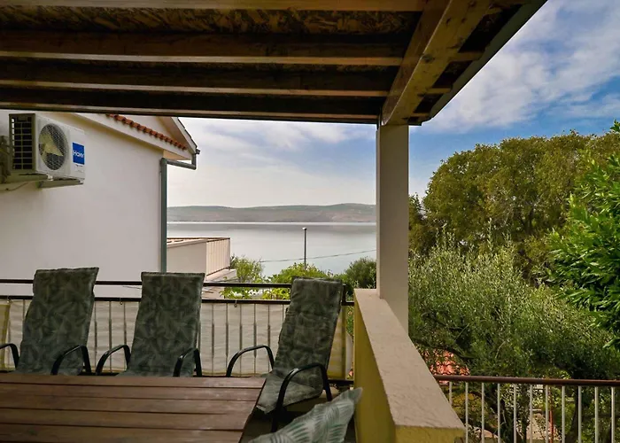 Апартаменты House Ana And In Seline Paklenica Riviera 26762 Стариград-Пакленица