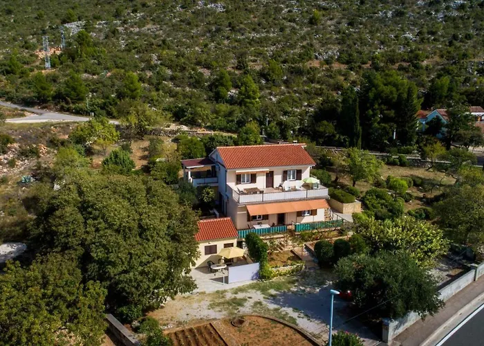 House Ana And In Seline Paklenica Riviera 26762 Апартаменты *